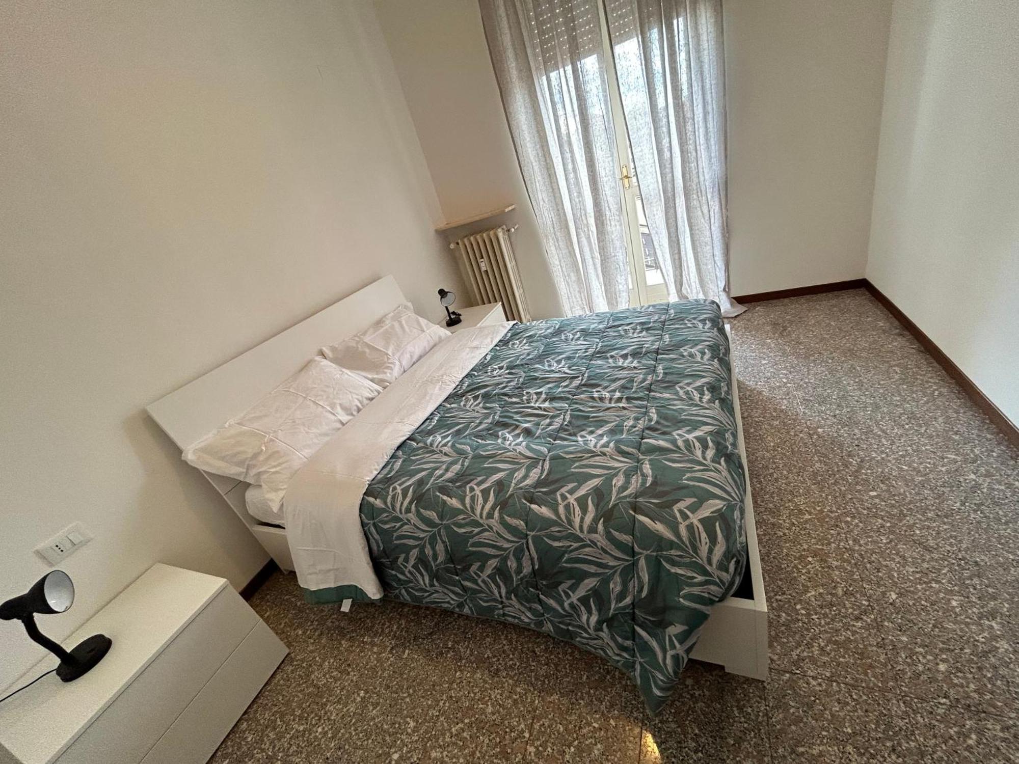 Bed and Breakfast Bed Station -Self Check In- Bérgamo Exterior foto